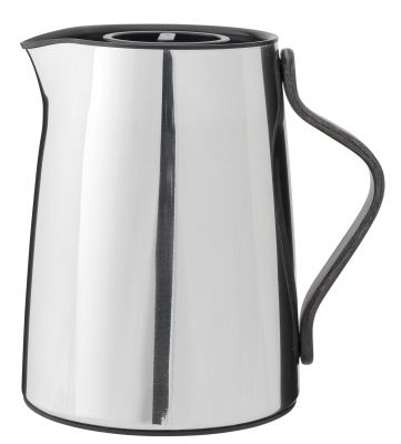 Edelstahl-Isolierkanne Emma von Stelton, 1 Liter, mit schwarzem Griff und Ausgießer.